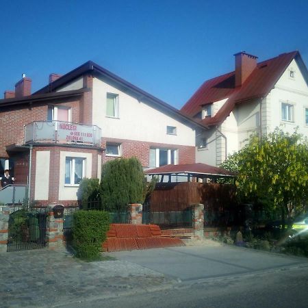 Mieszkanie Na Zielonej Tanie I Wygodne Noclegi Члухув Экстерьер фото